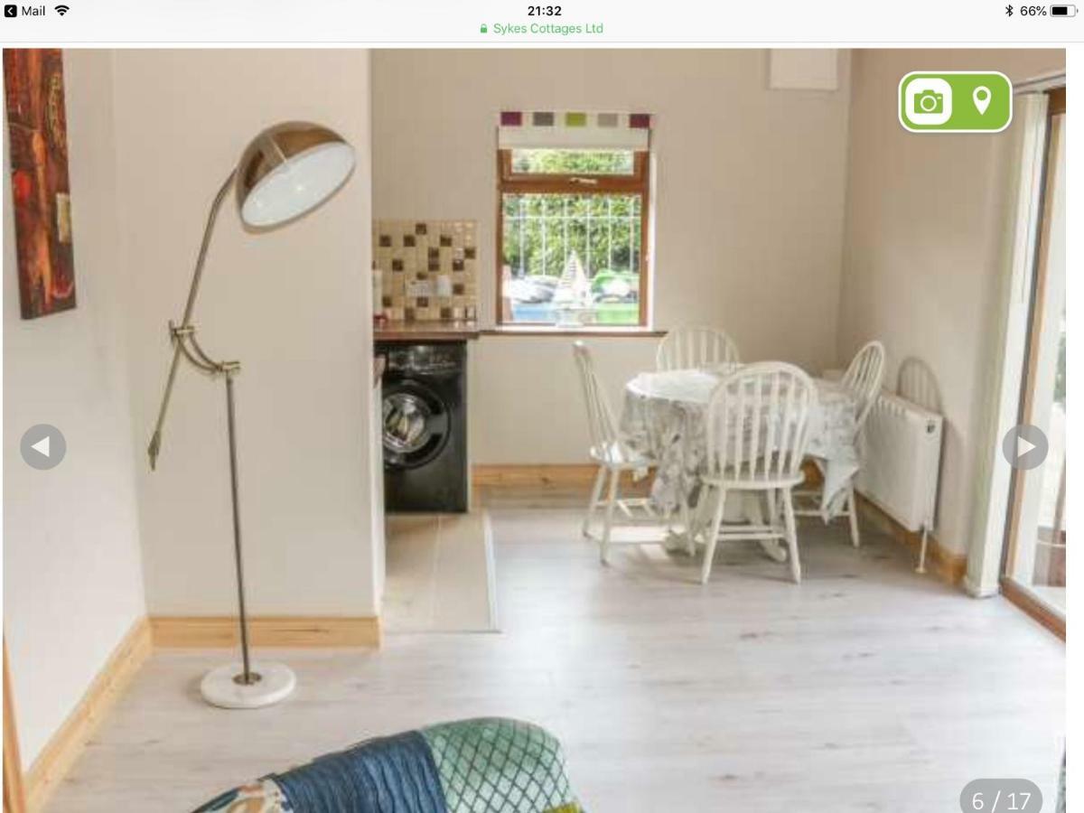 Reek View - Two Bedroom Cottage Westport Exteriör bild